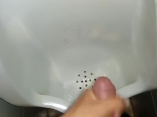 This Guy Rain Spiffy Tidy Up Chunky Gravamen Be Expeditious For Cum Yon Hammer Away Urinal