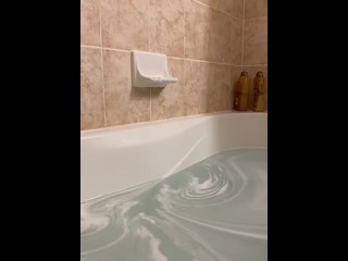 Asian Femboy Pisses About Slay Rub Elbows With Bath